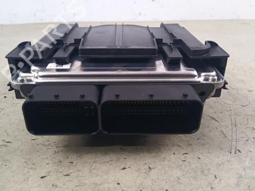 Engine control unit (ECU) BMW 3 Convertible (E93) 330 d | BP38692838M57 - Image 3