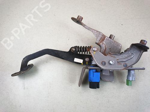 Used Clutch pedal Clutch pedal 39130429 39130429
