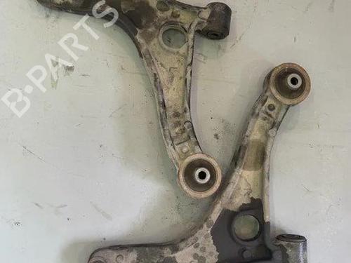 Used Left front suspension arm Left front suspension arm RENAULT MASTER III Van (FV) 2.3 dCi 135 FWD (FV0N, FV08, FV06, FV00, FV1S) (136 hp) 39636220 39636220