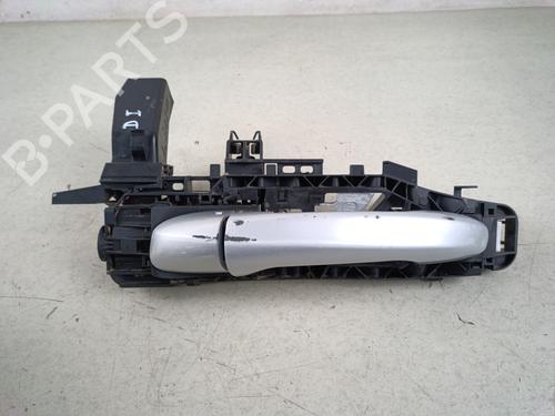 Used Front left exterior door handle Front left exterior door handle 39121218 39121218