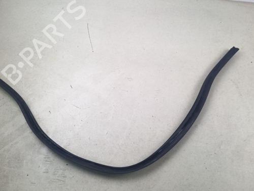 Used Rubber door seal Rubber door seal 39121091 39121091