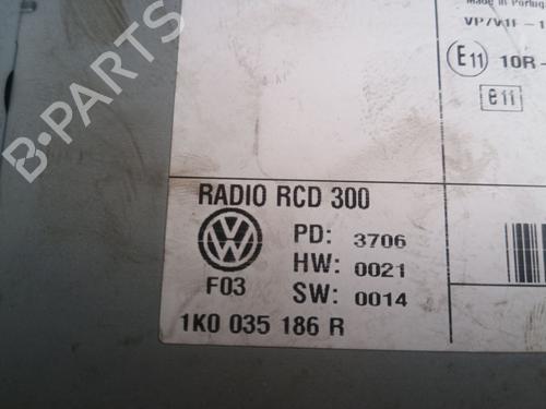 radio-vw-golf-plus-v-5m1-521-2004-2005-2006-2007-2008-2009-2010-2011-2012-2013-39126537 main image
