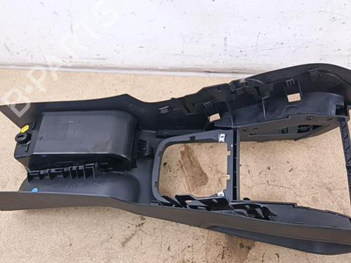 Middle console VW GOLF PLUS V (5M1, 521) 1.6 TDI | BP40218619I22 - Image 4