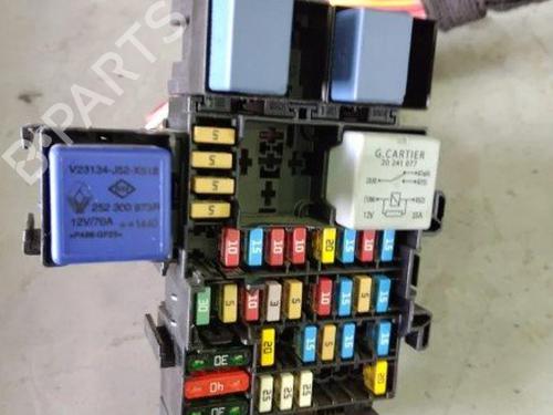 Used Fuse box Fuse box 38695095 38695095