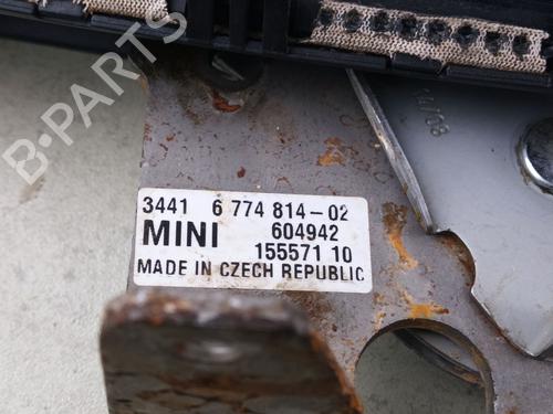 BP39133367I18 main image