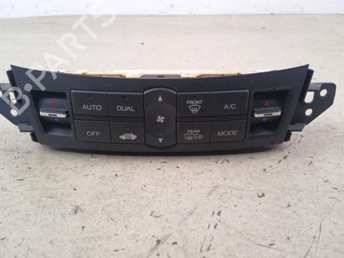 Used Climate control Climate control 38692989 38692989