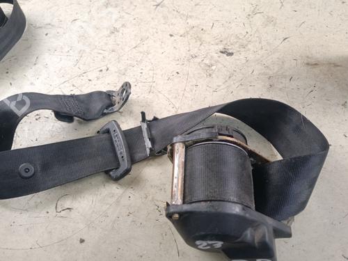 Used Rear right seatbelt Rear right seatbelt 39130819 39130819