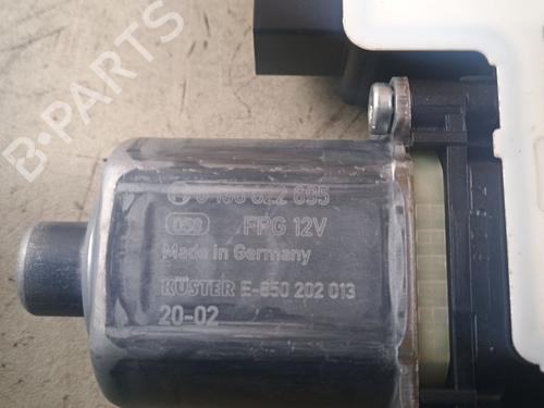 Left rear window motor VW T-ROC (A11, D11) 1.0 TSI | BP38693506E23 - Image 3