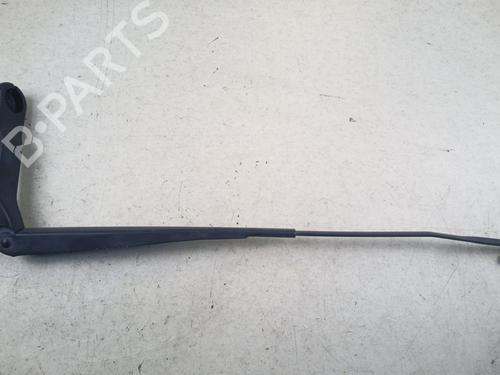 Used Front windshield wiper arm Front windshield wiper arm 38698339 38698339