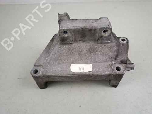 Used Engine mount Engine mount 38697824 38697824