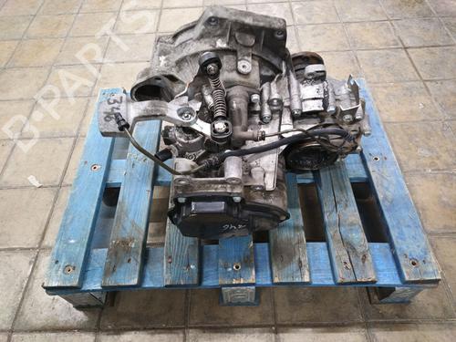 Gearbox SEAT LEON (1P1) 1.9 TDI | BP38693956M3 - Image 3