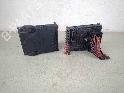 Fuse box SEAT LEON (1P1) 1.9 TDI | BP38700697E1 - Image 3