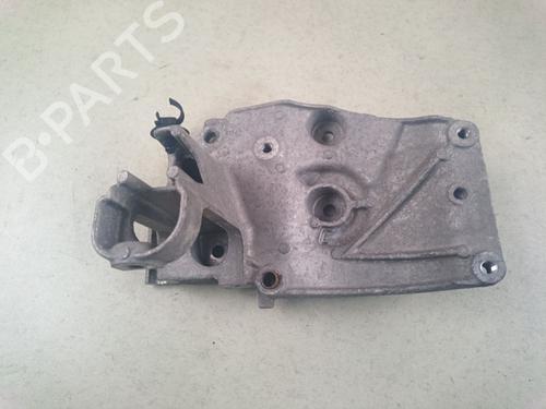 support-peugeot-rifter-2018-39125930 main image