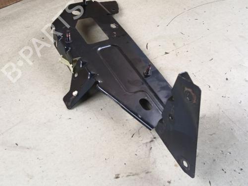 Used Front bumper bracket Front bumper bracket 38689799 38689799