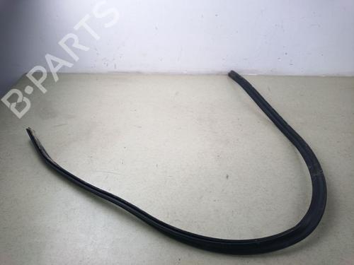 rubber-door-seal-vw-t-roc-a11-d11-2017-39121245 main image
