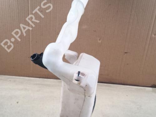 Used Windscreen washer tank Windscreen washer tank 39120530 39120530