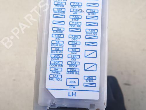 Used Fuse box Fuse box 39132843 39132843