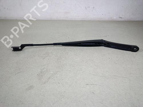 Used Front windshield wiper arm Front windshield wiper arm 39120455 39120455