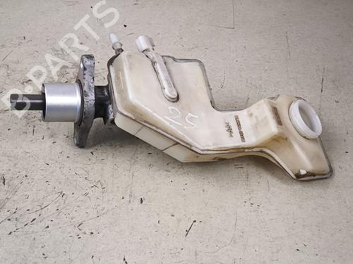 Brake master cylinder MAZDA 3 (BK) 1.6 DI Turbo | BP39425732M77 - Image 4