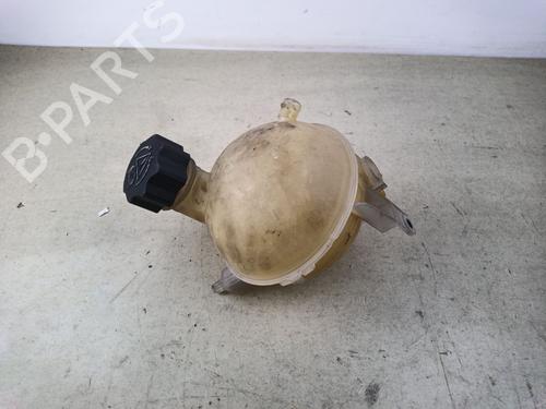 expansion-tank-citroen-c4-coupe-la_-2004-2005-2006-2007-2008-2009-2010-2011-2012-2013-38686019 main image