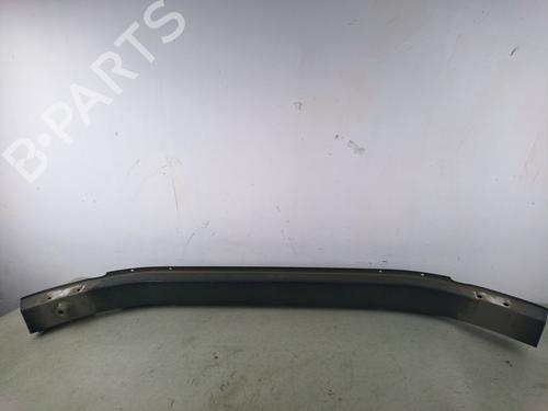Refuerzo paragolpes delantero Refuerzo paragolpes delantero 39119884 39119884