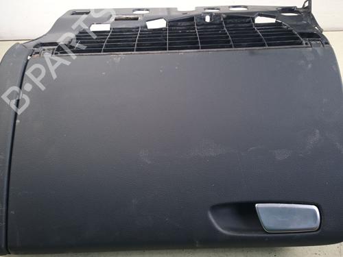 Used Glove box Glove box 38699596 38699596