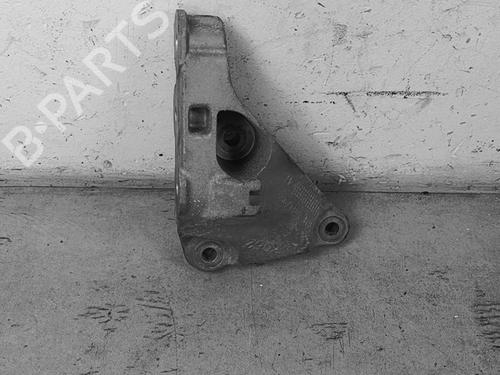Used Engine mount Engine mount OPEL MOKKA / MOKKA X (J13) 1.7 CDTI (_76) (131 hp) 40524110 40524110