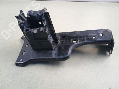 Used Front bumper bracket Front bumper bracket 38698136 38698136