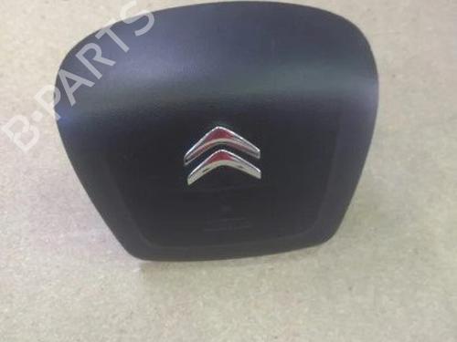 Used Driver airbag Driver airbag 38697607 38697607