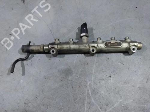 Used Injection rail Injection rail 38696533 38696533