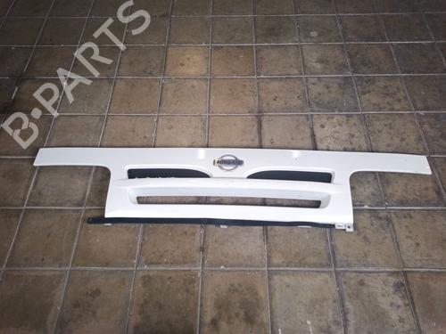 Used Grille Grille 38685374 38685374