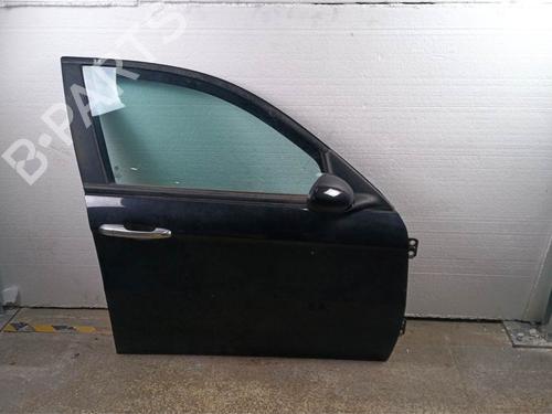 Used Right front door Right front door 39122360 39122360