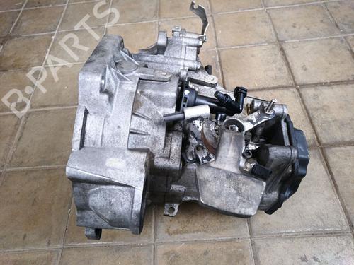 Gearbox SEAT LEON (1P1) 1.9 TDI | BP39134452M3 - Image 2