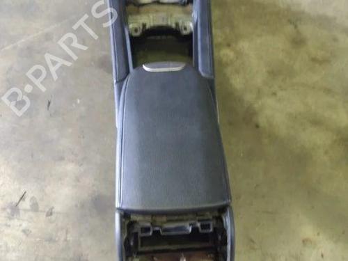 Used Armrest / Center console Armrest / Center console 38694662 38694662