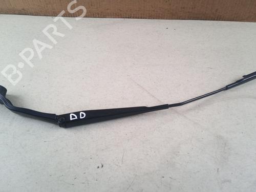 Used Front windshield wiper arm Front windshield wiper arm 38692263 38692263