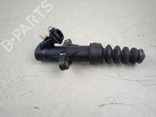 Used Clutch slave cylinder Clutch slave cylinder 38698874 38698874