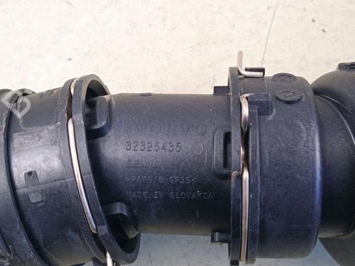 Intercooler pipe VOLVO XC60 II (246) B4 Mild-Hybrid | BP39126966M127 - Image 3