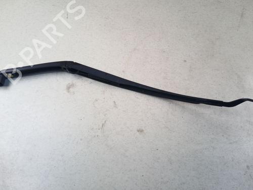 Used Front windshield wiper arm Front windshield wiper arm 38691427 38691427