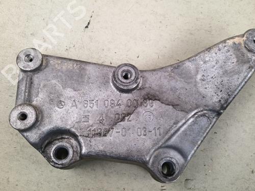 Used Engine mount Engine mount 38688089 38688089
