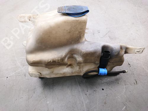 Used Windscreen washer tank Windscreen washer tank 38697255 38697255