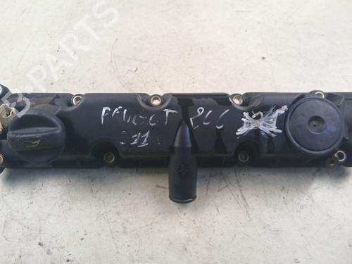 Used Valve cover Valve cover 38698490 38698490