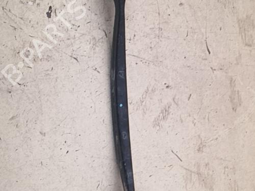 Højre bagtil bærearm Højre bagtil bærearm 39526443 39526443