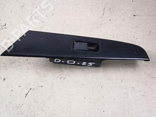Used Right rear window switch Right rear window switch 39463730 39463730