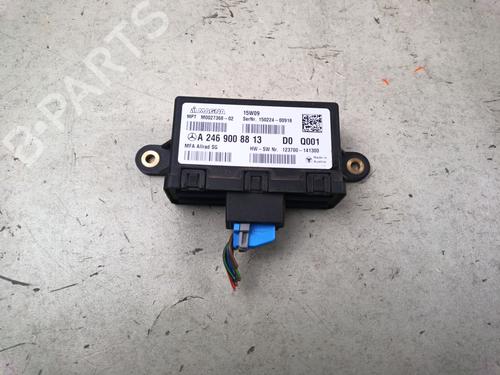 electronic-module-mercedes-benz-gla-class-x156-2013-2014-2015-2016-2017-2018-2019-2020-2021-2022-38689111 main image