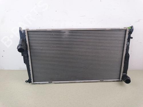 Used Water radiator Water radiator 39127619 39127619