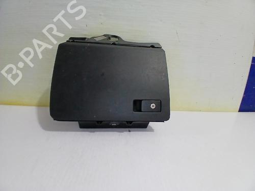 Handskerum VW PASSAT B6 (3C2) 2.0 TDI (140 hp) 31559360