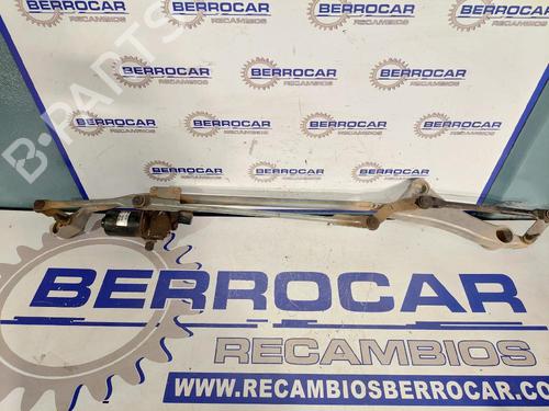 Used Front wiper motor Front wiper motor MERCEDES-BENZ A-CLASS (W169) A 170 (169.032, 169.332) (116 hp) 31570172 31570172