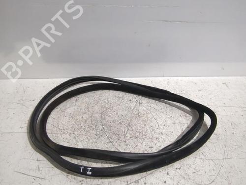 Used Rubber door seal Rubber door seal VOLVO XC70 I Cross Country (295) D5 AWD (185 hp) 35750041 35750041