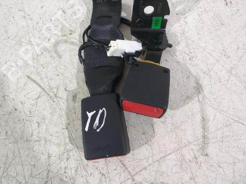 Used Seat buckle KIA STONIC (YB) 1.0 T-GDi (101 hp) 31567498