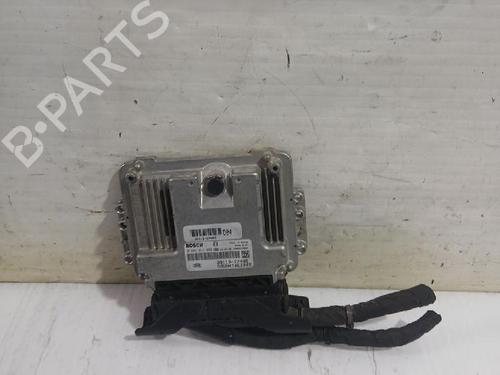 Engine control unit (ECU) KIA CARENS III MPV (UN) 2.0 CRDi 140 | BP31564076M57 - Image 2